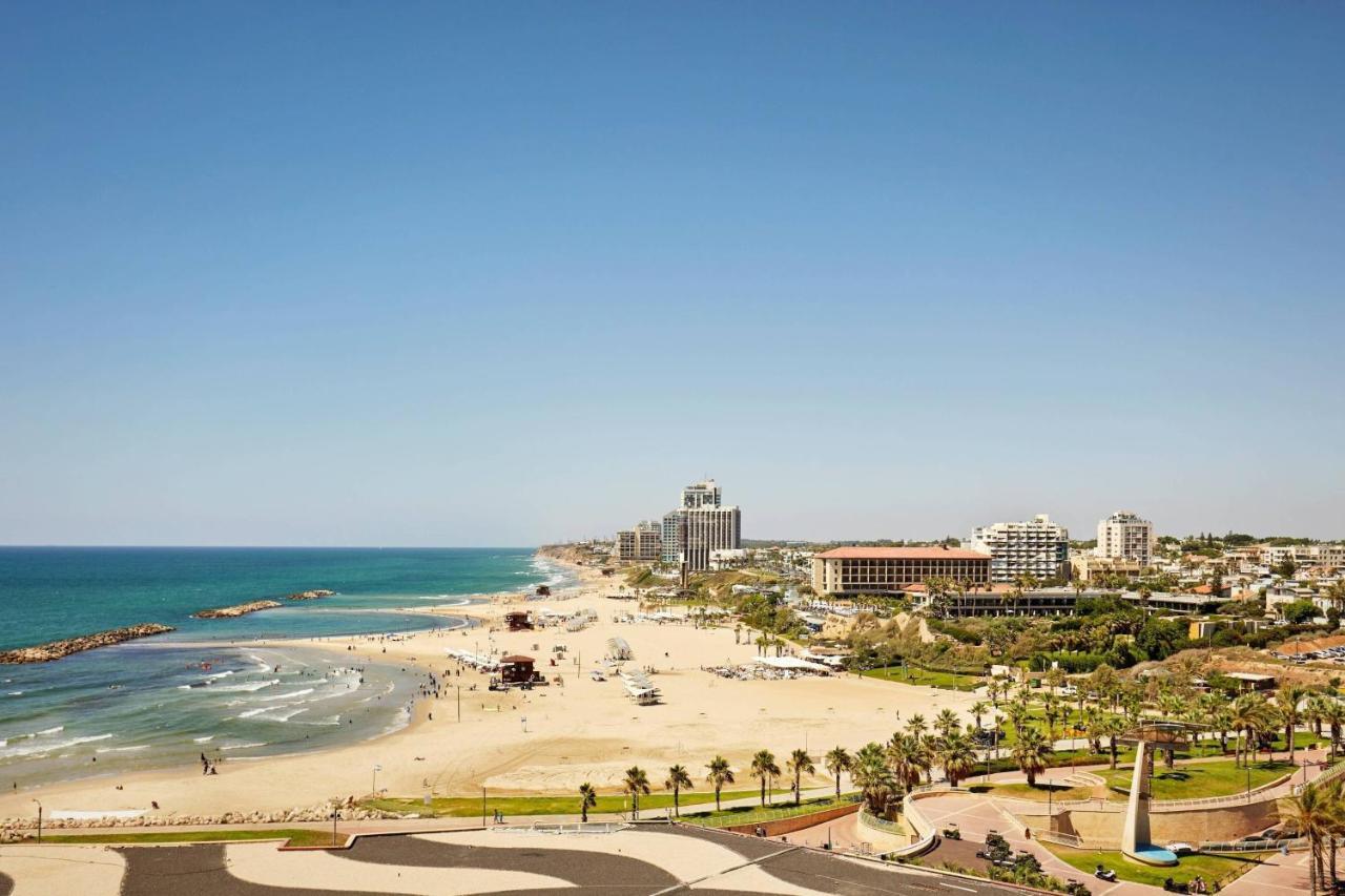 The Ritz-Carlton, Herzelia Exterior foto