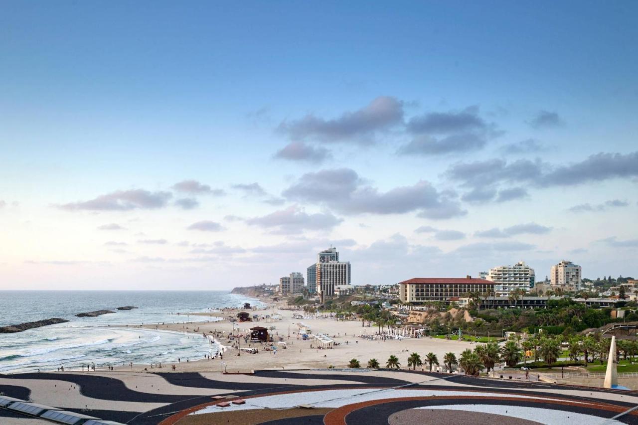 The Ritz-Carlton, Herzelia Exterior foto
