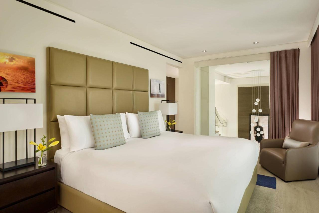 The Ritz-Carlton, Herzelia Exterior foto