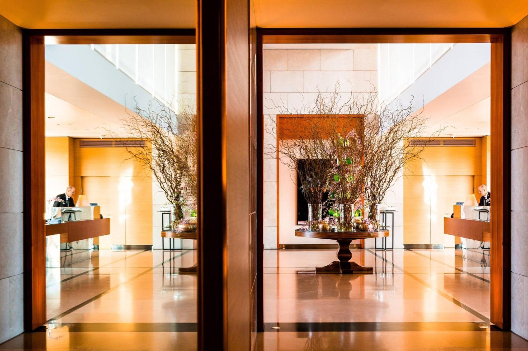 The Ritz-Carlton, Herzelia Exterior foto